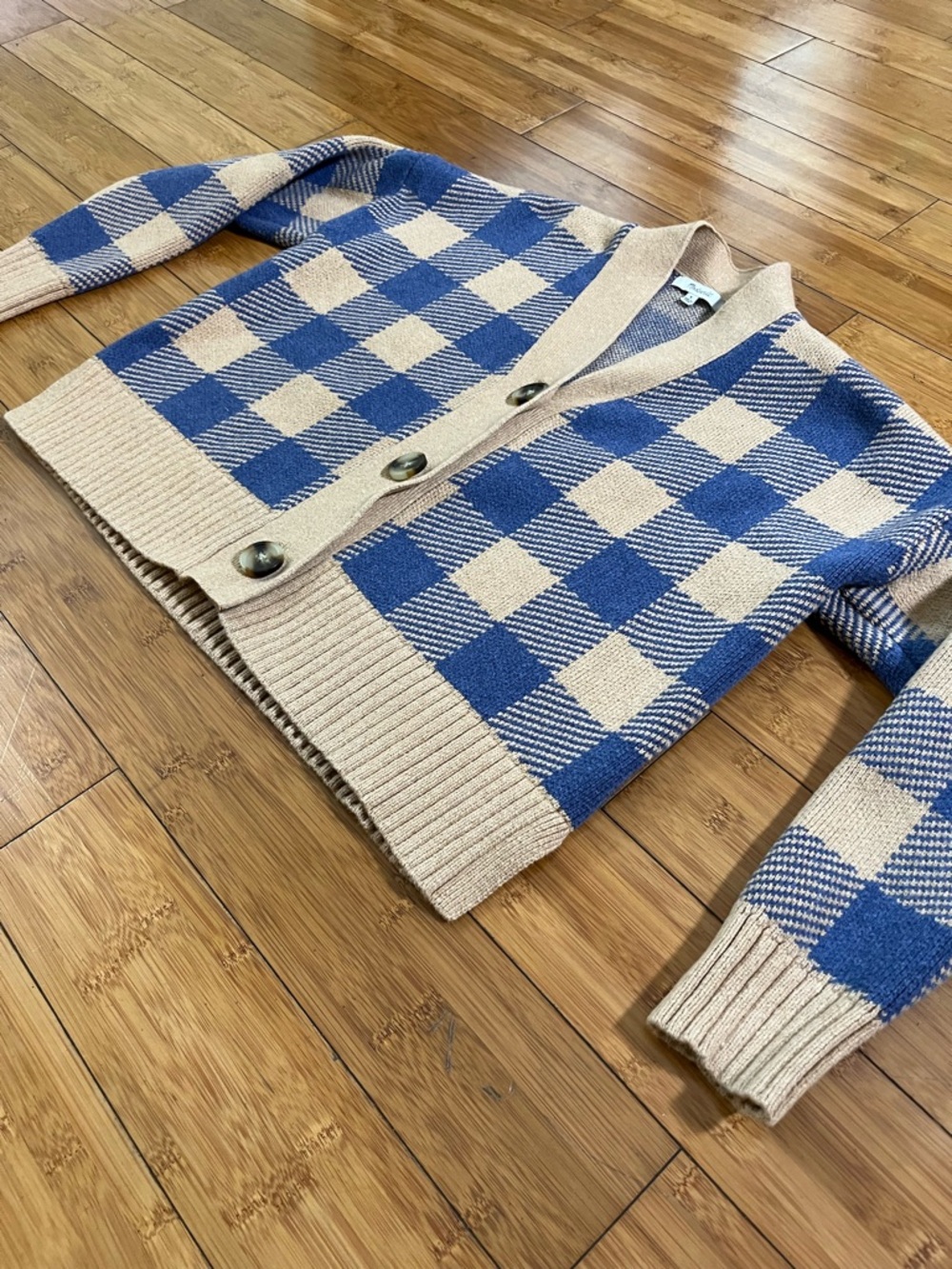 Madewell Bayberry Button-Front Cardigan in Navy & Tan Buffalo Check Cabincore - Picture 6 of 13